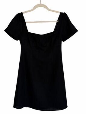 Princess Polly Black Square-Neck Short Sleeve Linen Bkend Mini Dress. Size 4